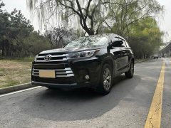 Toyota Highlander 2021 2.0T four-wheel drive elite version 7 seats - фото 1