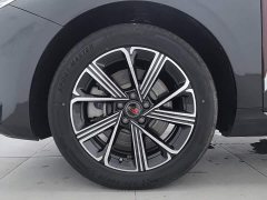 Hongqi H5 PHEV 130 super hybrid version - фото 17