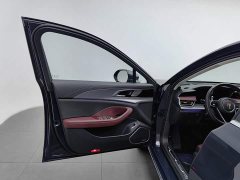 Hongqi H5 2.0T automatic smart connected flag version - фото 8