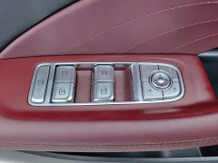 Hongqi H5 2.0T automatic smart connected flag version - фото 9