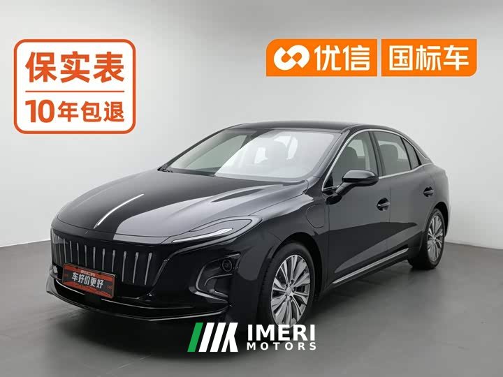 Hongqi E-QM5 620km PLUS - автомобиль из Китая