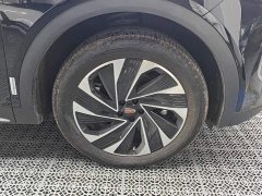 Hongqi HS7 PHEV 2024 2.0T PHEV four-wheel drive Qichang version 6 seats - фото 6