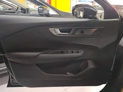 Hongqi E-QM5 610km PLUS - фото 7