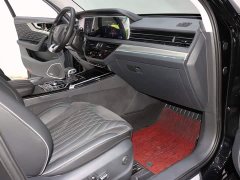 Hongqi HS5 facelift 2.0T Zhilian Qixiang four-wheel drive version - фото 7