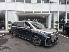 VOYAH Dream 2026 PHEV Qiankun Ultra - фото 2