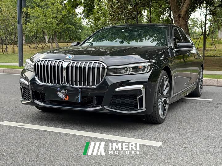 BMW 7 Series 2019 facelift 740Li leading M sports package - автомобиль из Китая