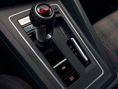 Volkswagen Golf GTI 2021 facelift 380TSI DSG GTI - фото 5