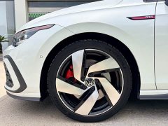 Volkswagen Golf GTI 2021 facelift 380TSI DSG GTI - фото 9
