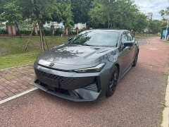 Changan UNI-V 1.5T exclusive - фото 1