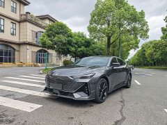 Changan UNI-V 1.5T premium - фото 1