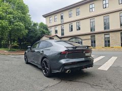Changan UNI-V 1.5T premium - фото 10