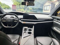 Changan UNI-V 1.5T premium - фото 7