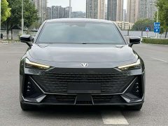 Changan UNI-V 2023 1.5T smart pilot - фото 2