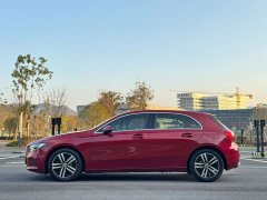 Mercedes-Benz A-Class 2020 A 180 L - фото 6