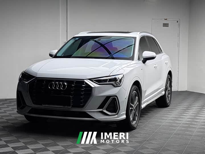 Audi Q3 40 TFSI Fashion Dynamic Edition - автомобиль из Китая