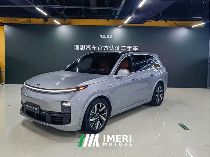 Li Auto Ideal L8 2023 Pro - автомобиль из Китая