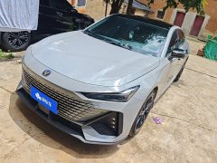 Changan UNI-V 2022 1.5T premium - фото 1