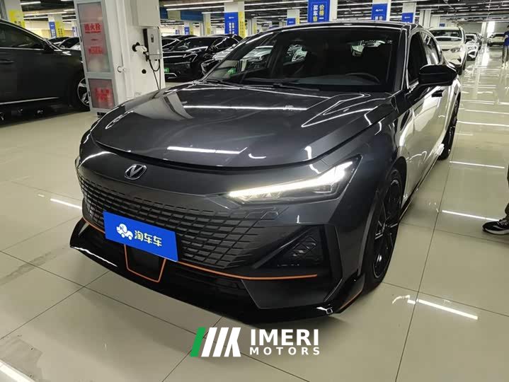 Changan UNI-V 2023 1.5T sports version - автомобиль из Китая