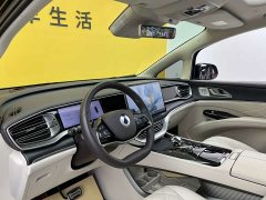 Denza D9 DM-i smart driving version 1020 four-wheel drive flagship - фото 3