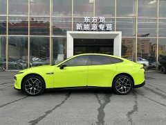 Xpeng P7 P7i 610 Pengyi Performance Edition - фото 4