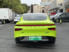 Xpeng P7 P7i 610 Pengyi Performance Edition - фото 6