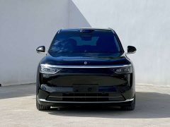 AITO Wenjie M8 2025 extended range Max version 53.4kWh 5-seater version (192-line lidar) - фото 2