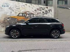 Audi Q5L 40 TFSI luxury and dynamic - фото 3