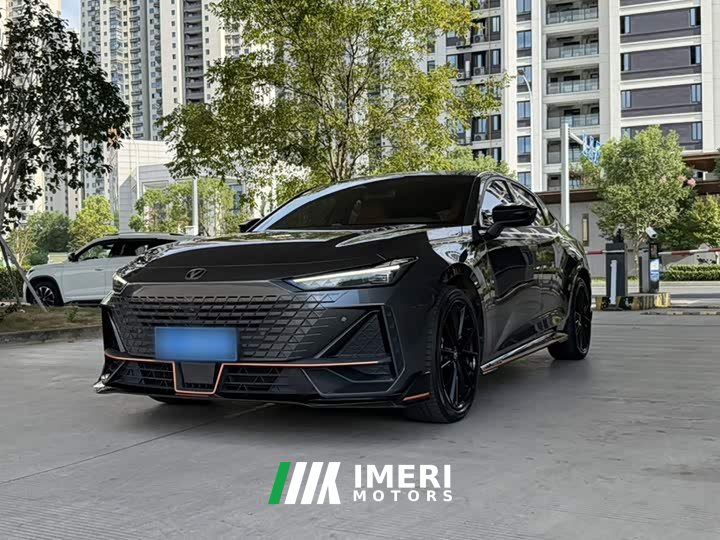 Changan UNI-V 1.5T sports version - автомобиль из Китая