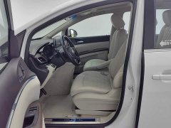 Buick GL8 Land Business Class Comfort Type - фото 10