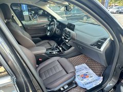 BMW iX3 leading - фото 11