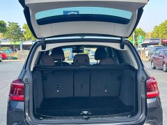 BMW iX3 leading - фото 15