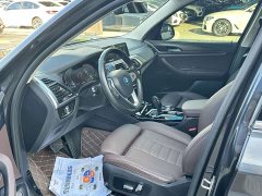 BMW iX3 leading - фото 9
