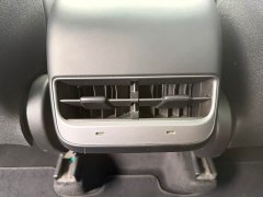 Tesla Model Y 2023 rear-wheel drive version - фото 17