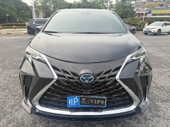 Toyota SIENNA 2.5L Hybrid Comfort Edition - фото 2