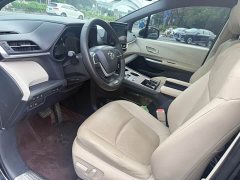 Toyota SIENNA 2.5L Hybrid Comfort Edition - фото 8