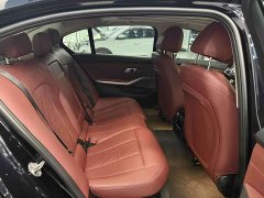 BMW 3 Series 320Li M Sports Package - фото 18