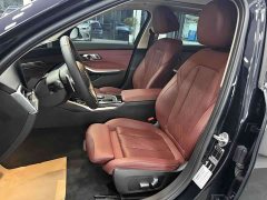 BMW 3 Series 320Li M Sports Package - фото 8
