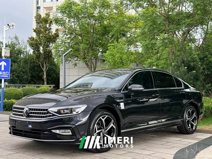 Volkswagen Magotan 2023 2 million commemorative edition 330TSI DSG luxury - автомобиль из Китая