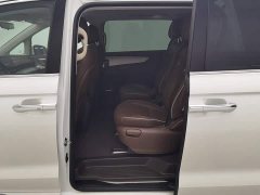 SAIC Roewe iMAX8 2023 400TGI Comfort Edition - фото 15