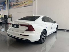 Volvo S60 B4 Zhiyuan Luxury Edition - фото 14