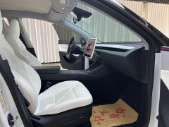 Tesla Model Y rear-wheel drive first edition - фото 12