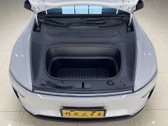Tesla Model Y rear-wheel drive first edition - фото 15