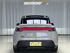 Tesla Model Y rear-wheel drive first edition - фото 6