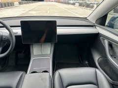 Tesla Model Y 2023 rear-wheel drive version - фото 12