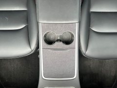 Tesla Model Y 2023 rear-wheel drive version - фото 14