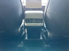 Tesla Model Y 2023 rear-wheel drive version - фото 19
