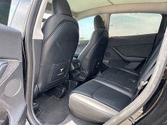 Tesla Model Y 2023 rear-wheel drive version - фото 9
