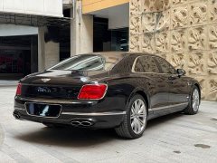 Bentley Flying Spur plug-in hybrid 2022 2.9T V6 Hybrid - фото 7