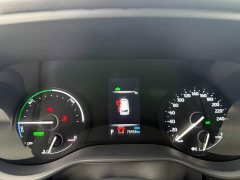 Grevia 2.5L Hybrid Premium PLUS Edition - фото 12