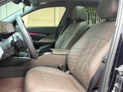 BMW 5 Series 530Li Leading M Sports Package - фото 6